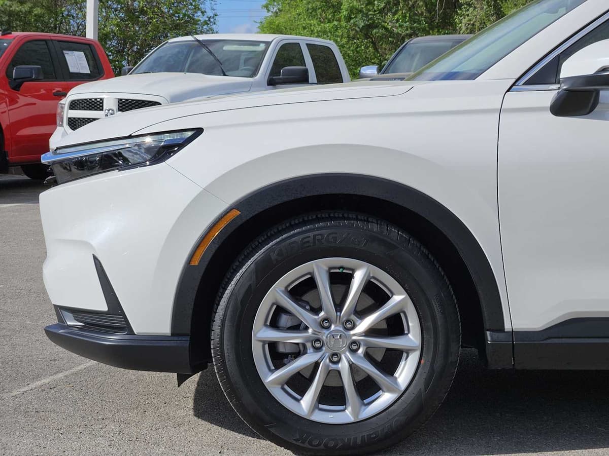 2026 Honda CR-V - Image 8