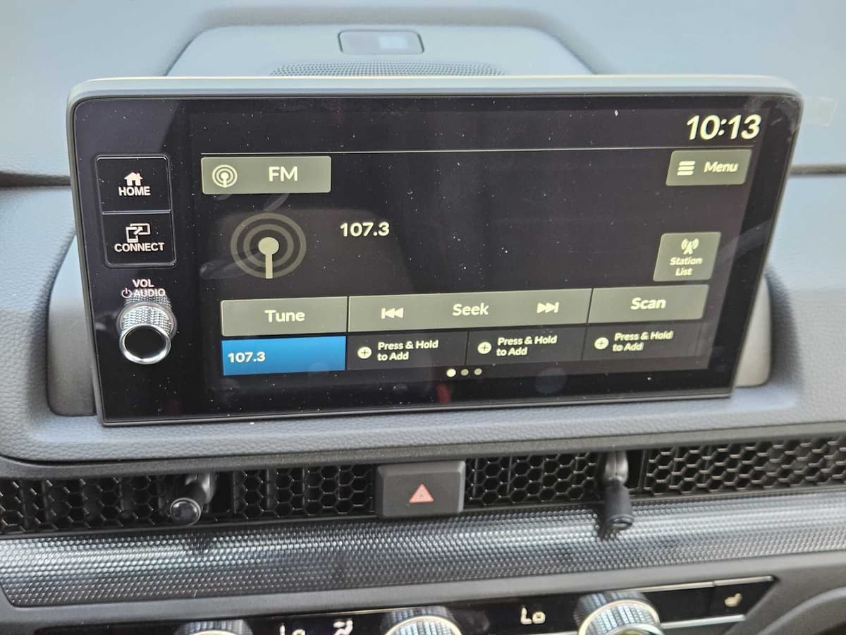 2026 Honda CR-V Hybrid - Image 15