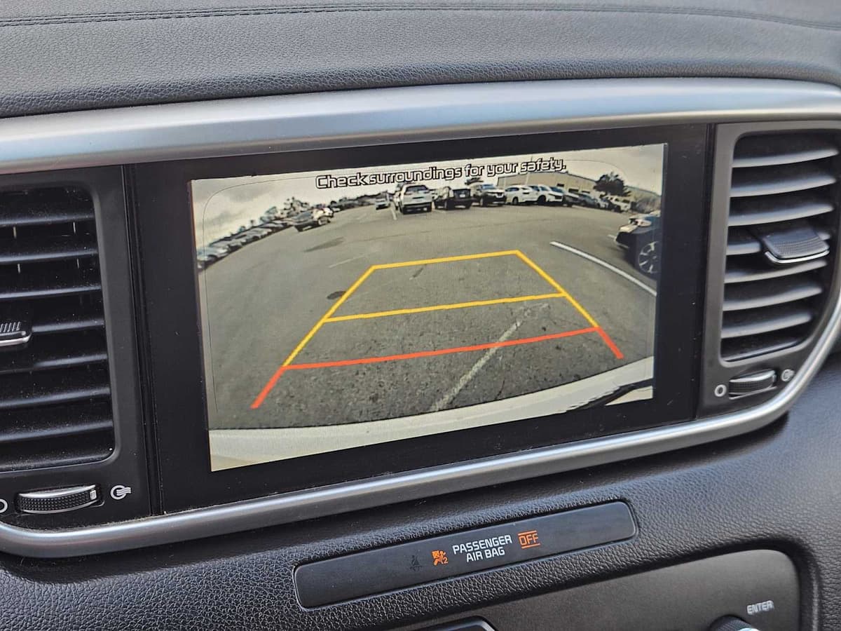 2021 Kia Sportage - Image 17