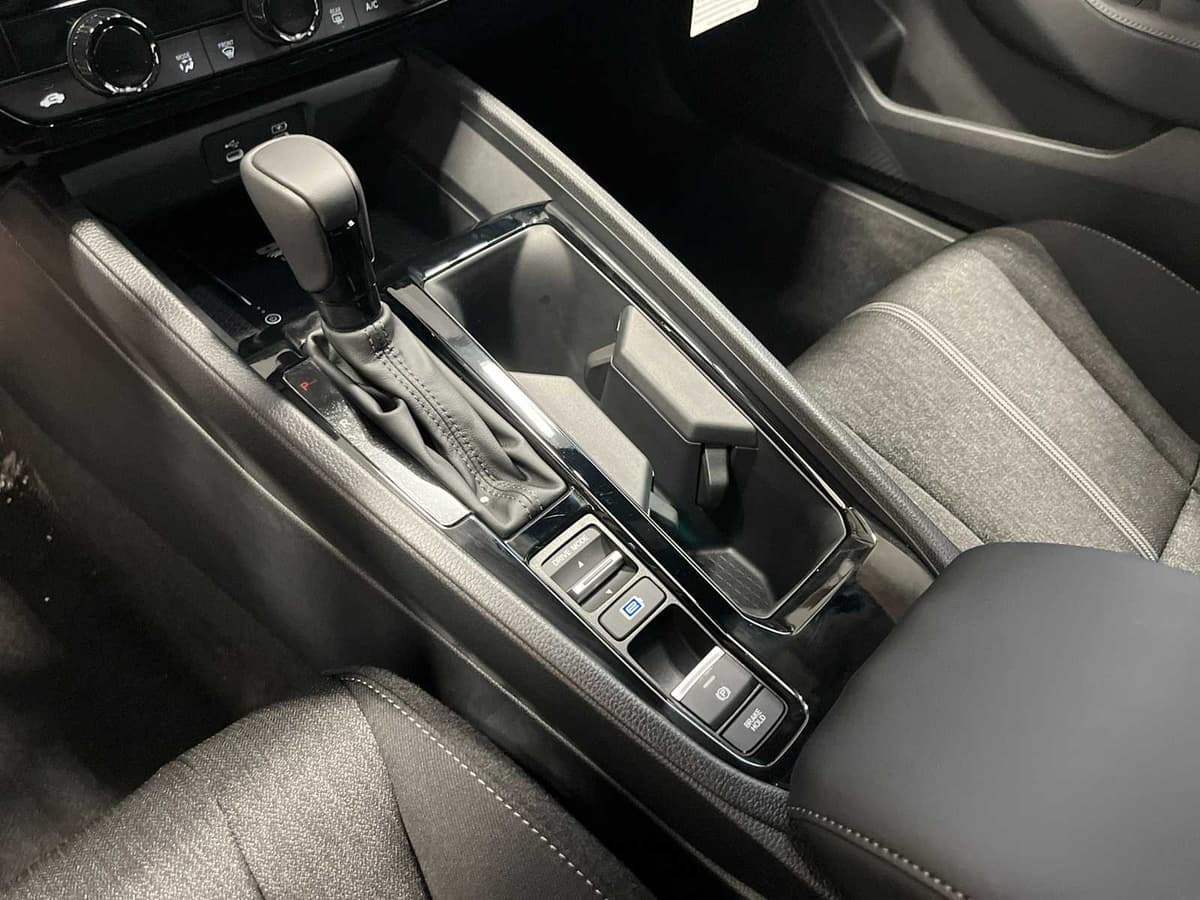 2026 Honda Accord Hybrid - Image 23