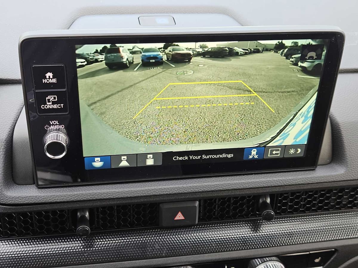 2026 Honda CR-V Hybrid - Image 15