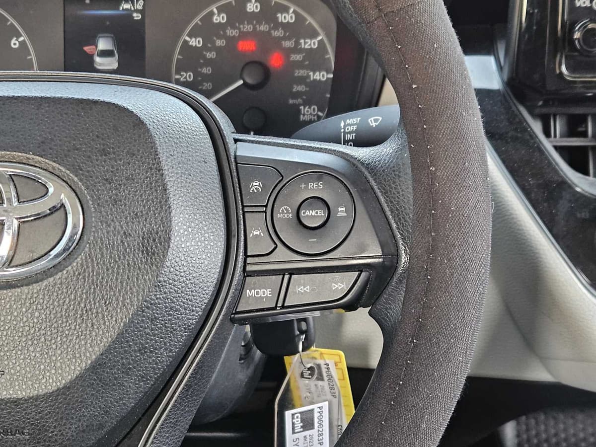 2023 Toyota Corolla - Image 27