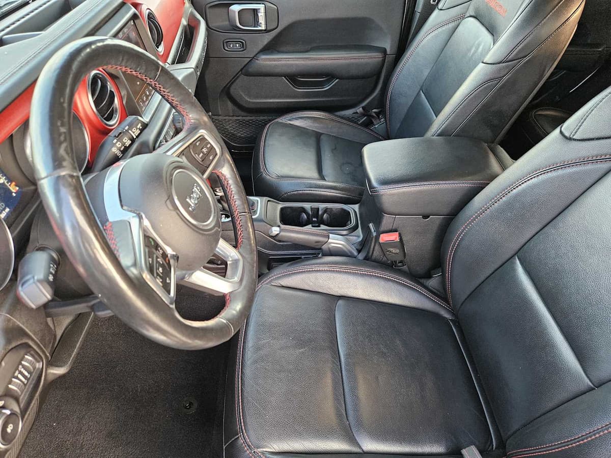 2019 Jeep Wrangler Unlimited - Image 13