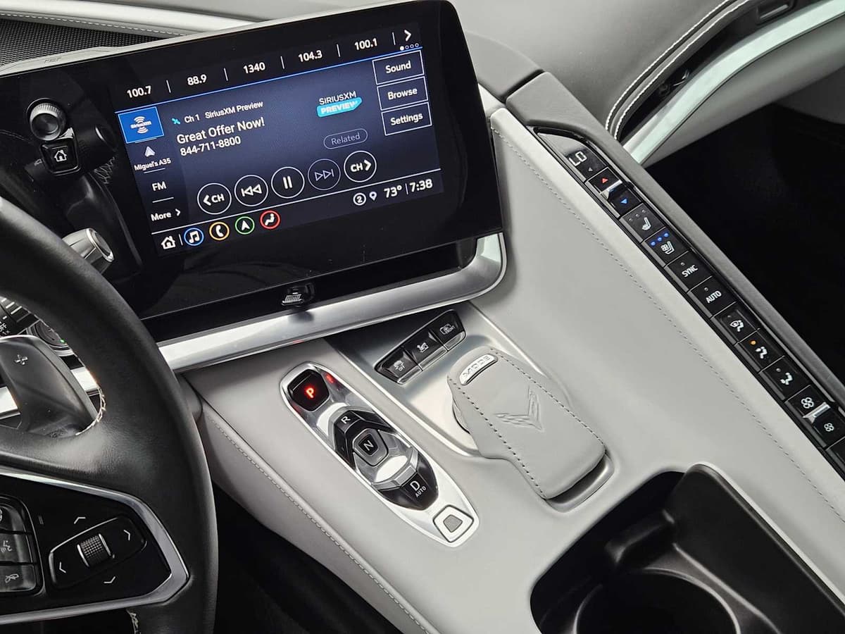 2022 Chevrolet Corvette - Image 20