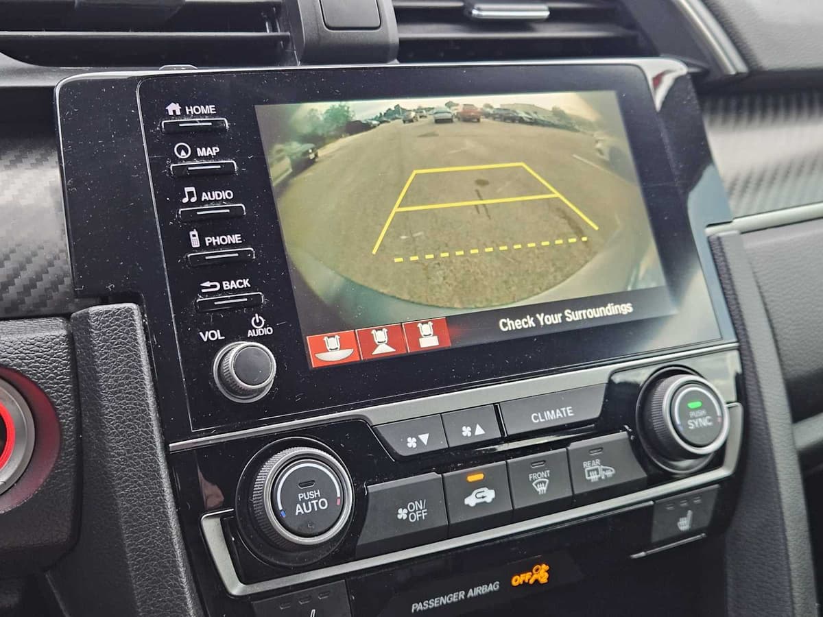 2019 Honda Civic Hatchback - Image 18