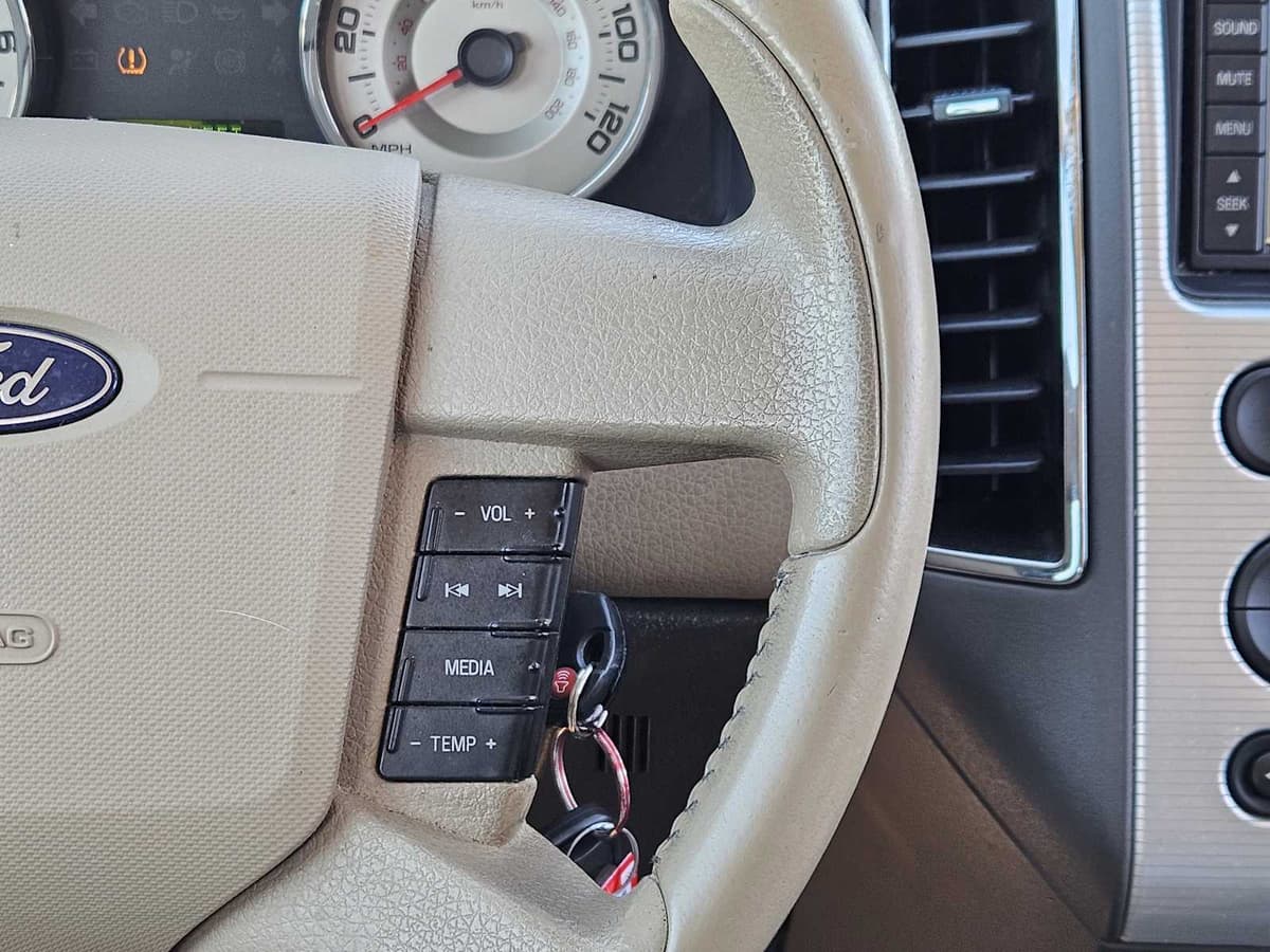 2007 Ford Edge - Image 27