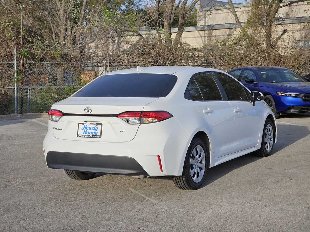 2023 Toyota Corolla - Image 6
