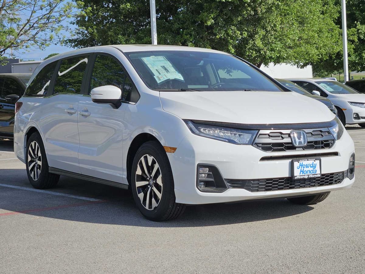 2026 Honda Odyssey - Image 3