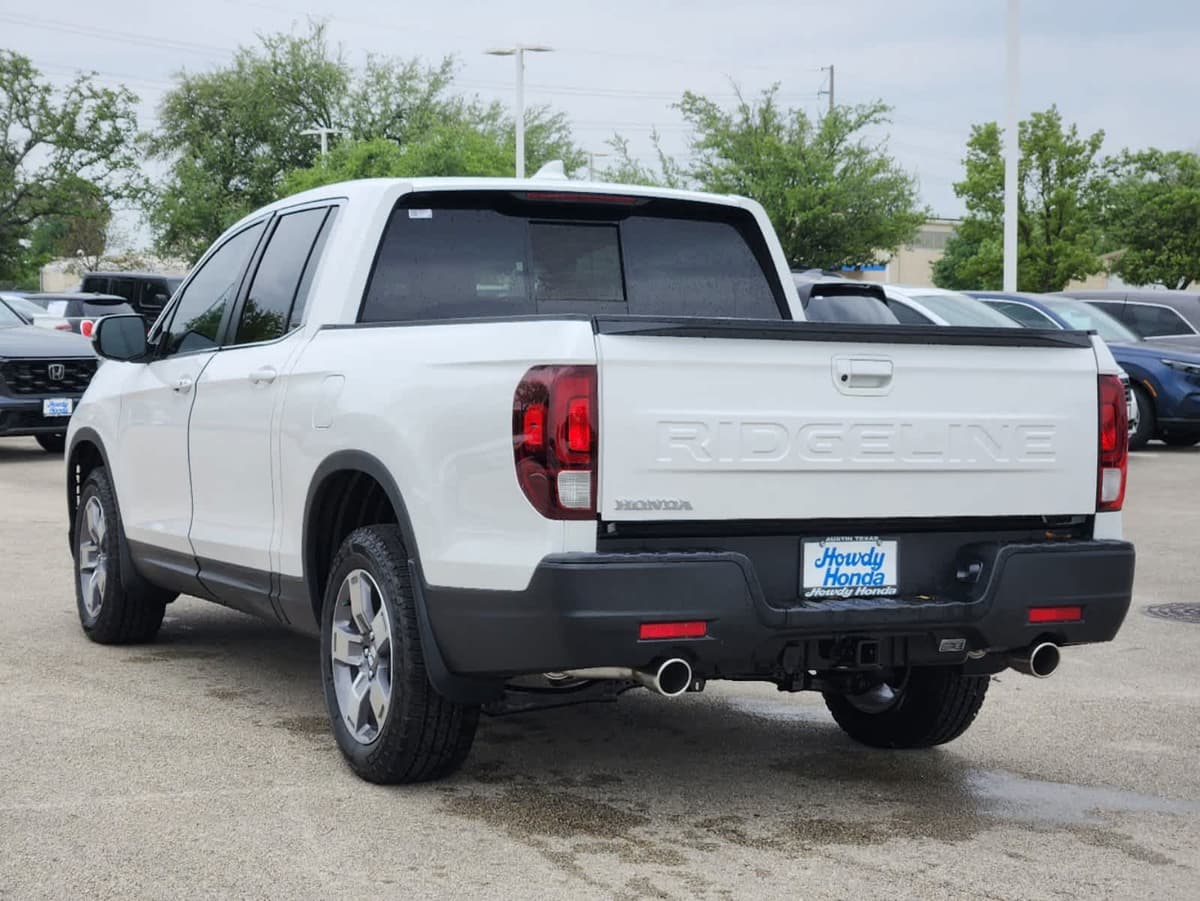 2026 Honda Ridgeline - Image 4