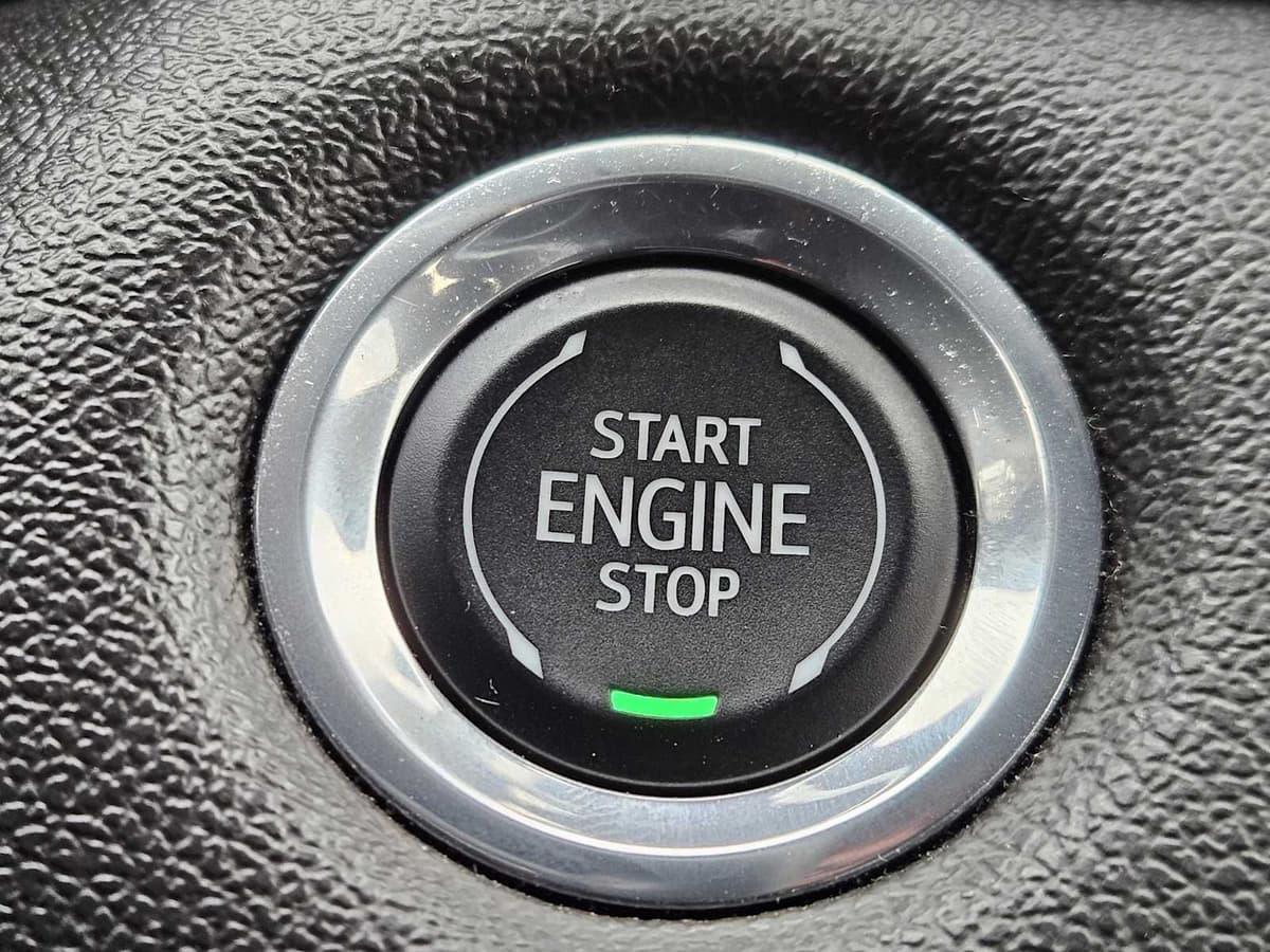 2023 Chevrolet Colorado - Image 21