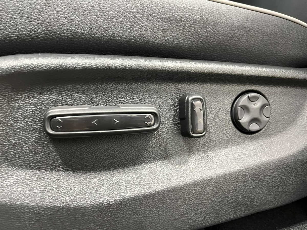 2026 Honda Odyssey - Image 14