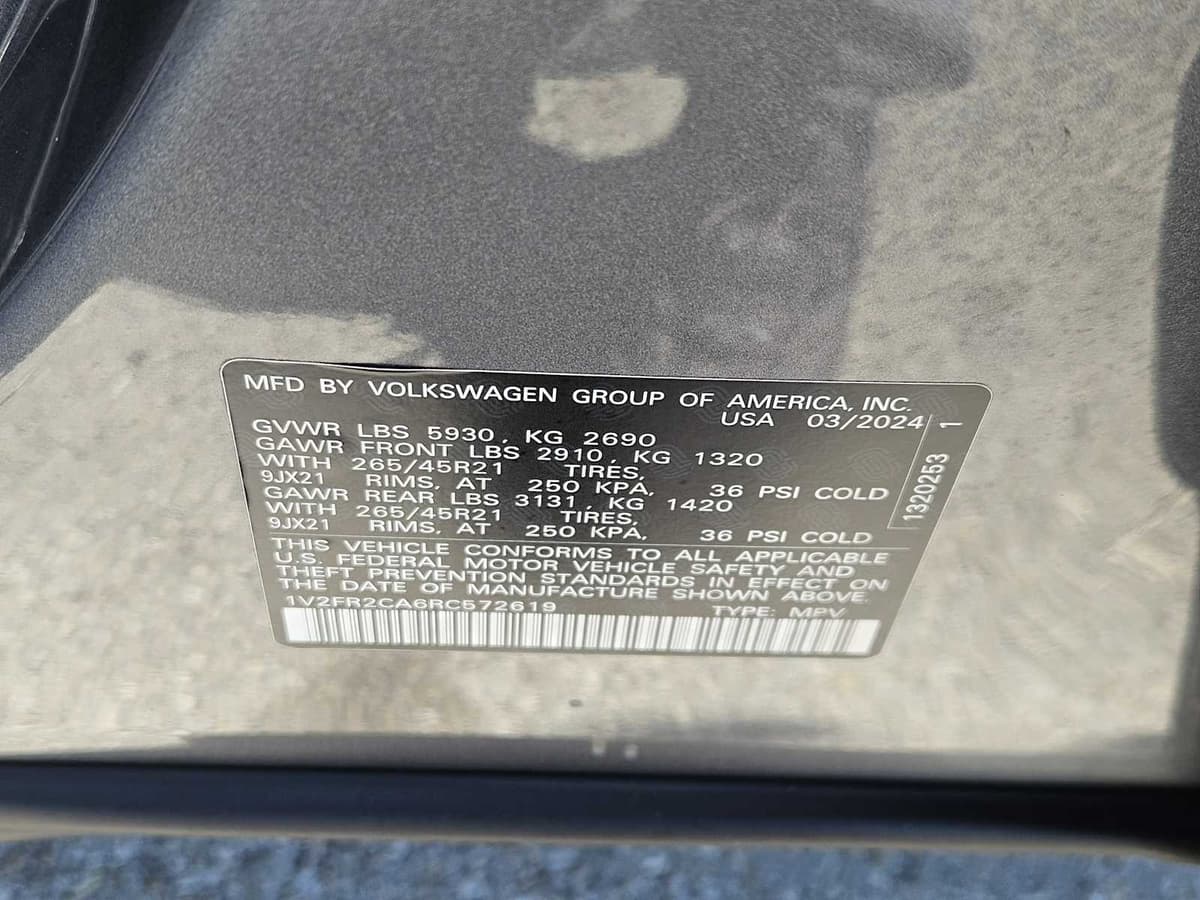 2024 Volkswagen Atlas - Image 34