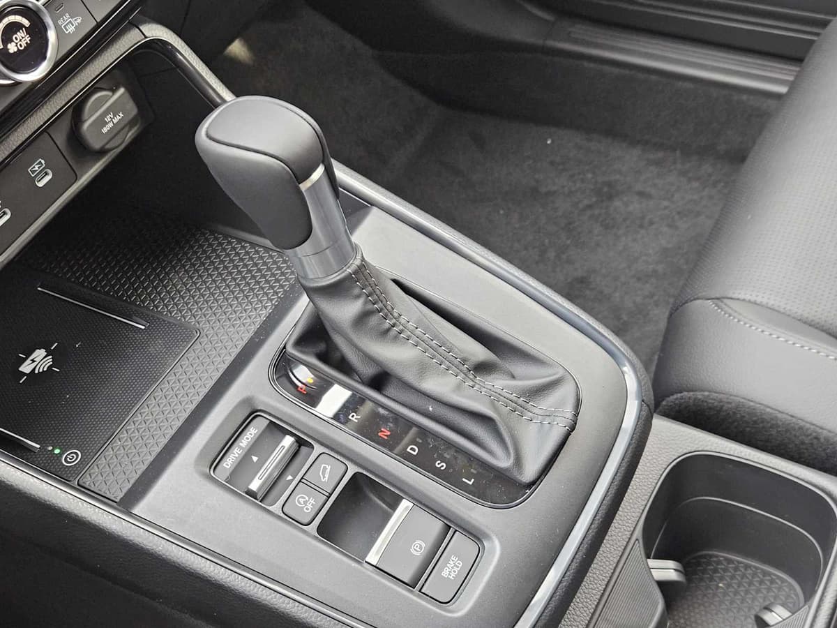 2026 Honda CR-V - Image 17