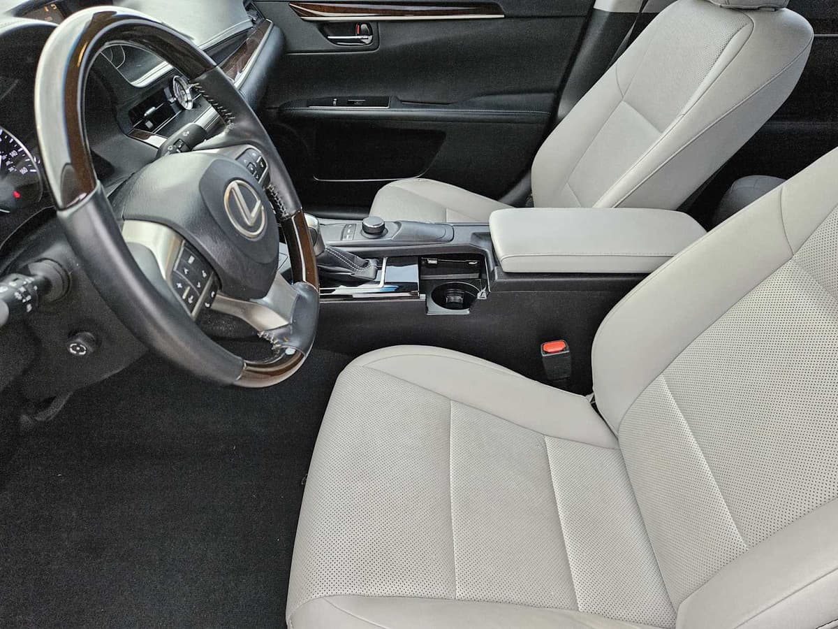 2016 LEXUS ES 350 - Image 12