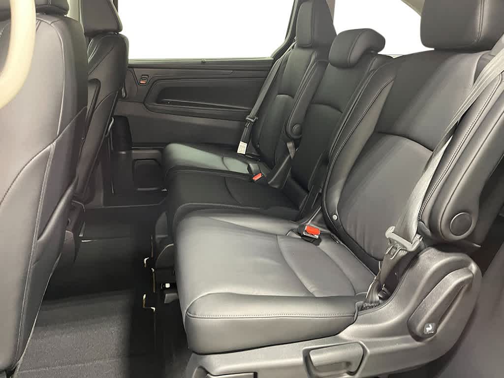 2026 Honda Odyssey - Image 23