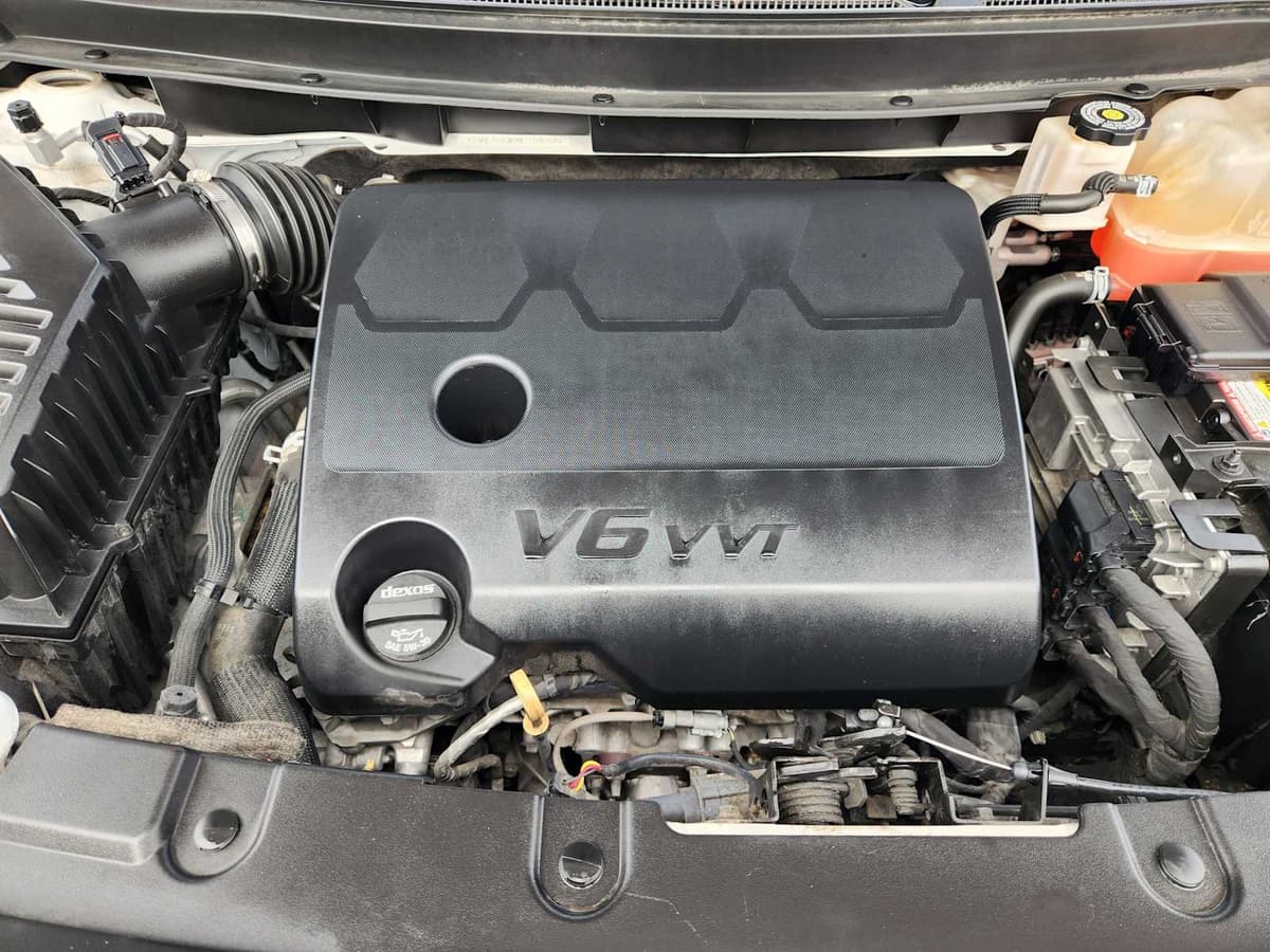 2021 Chevrolet Traverse - Image 32