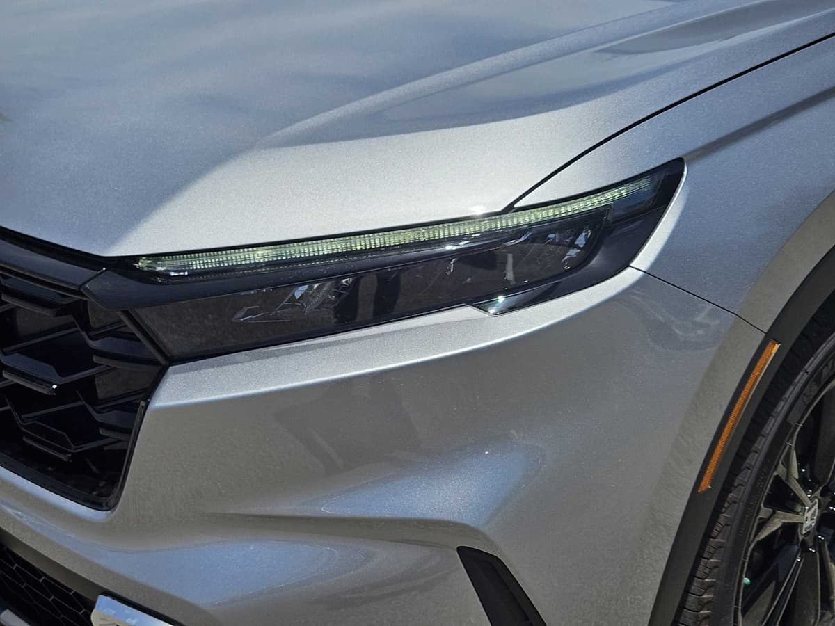 2026 Honda CR-V Hybrid - Image 7