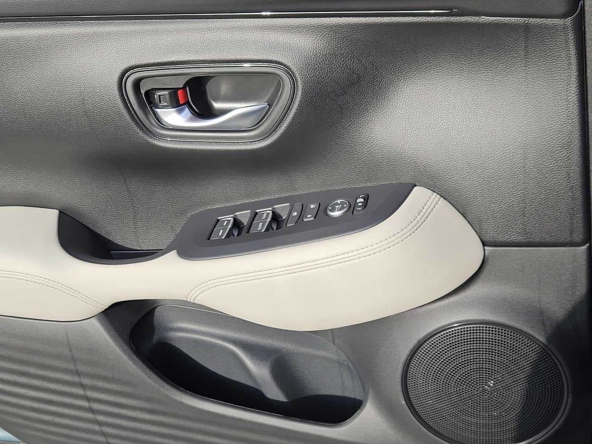 2026 Honda HR-V - Image 18