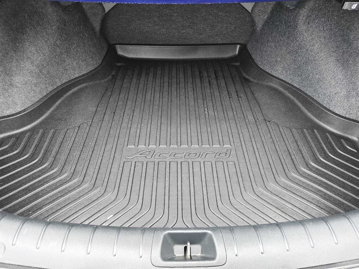 2016 Honda Accord Coupe - Image 31