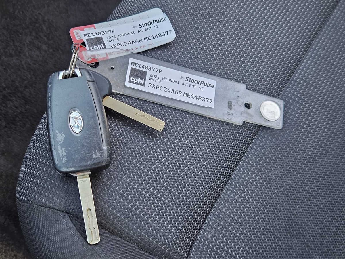 2021 Hyundai Accent - Image 30