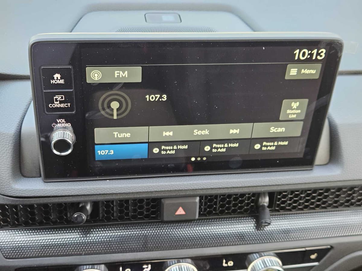 2026 Honda CR-V Hybrid - Image 14