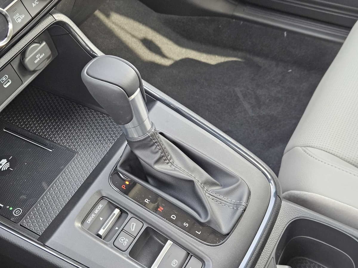 2026 Honda CR-V - Image 17