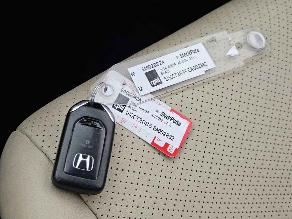 2014 Honda Accord - Image 34