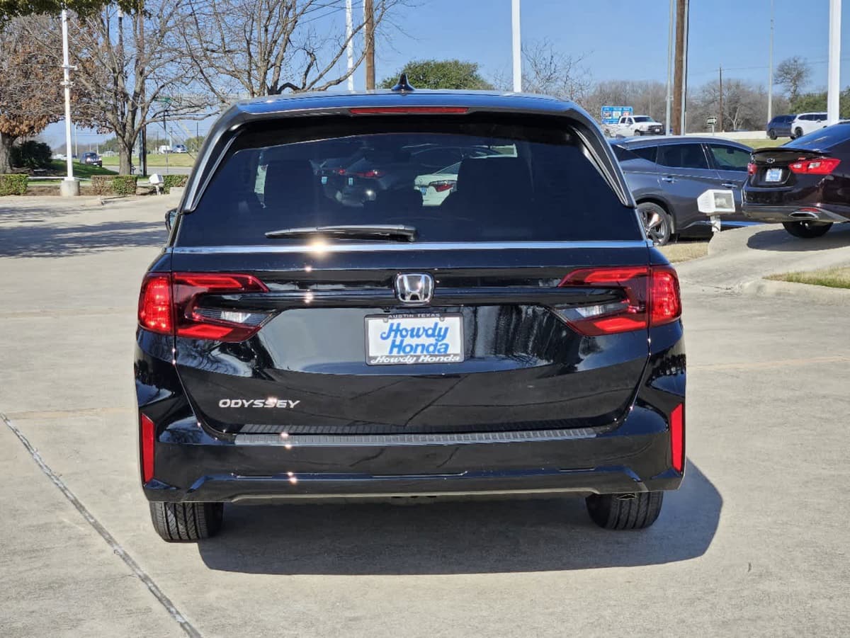 2026 Honda Odyssey - Image 5