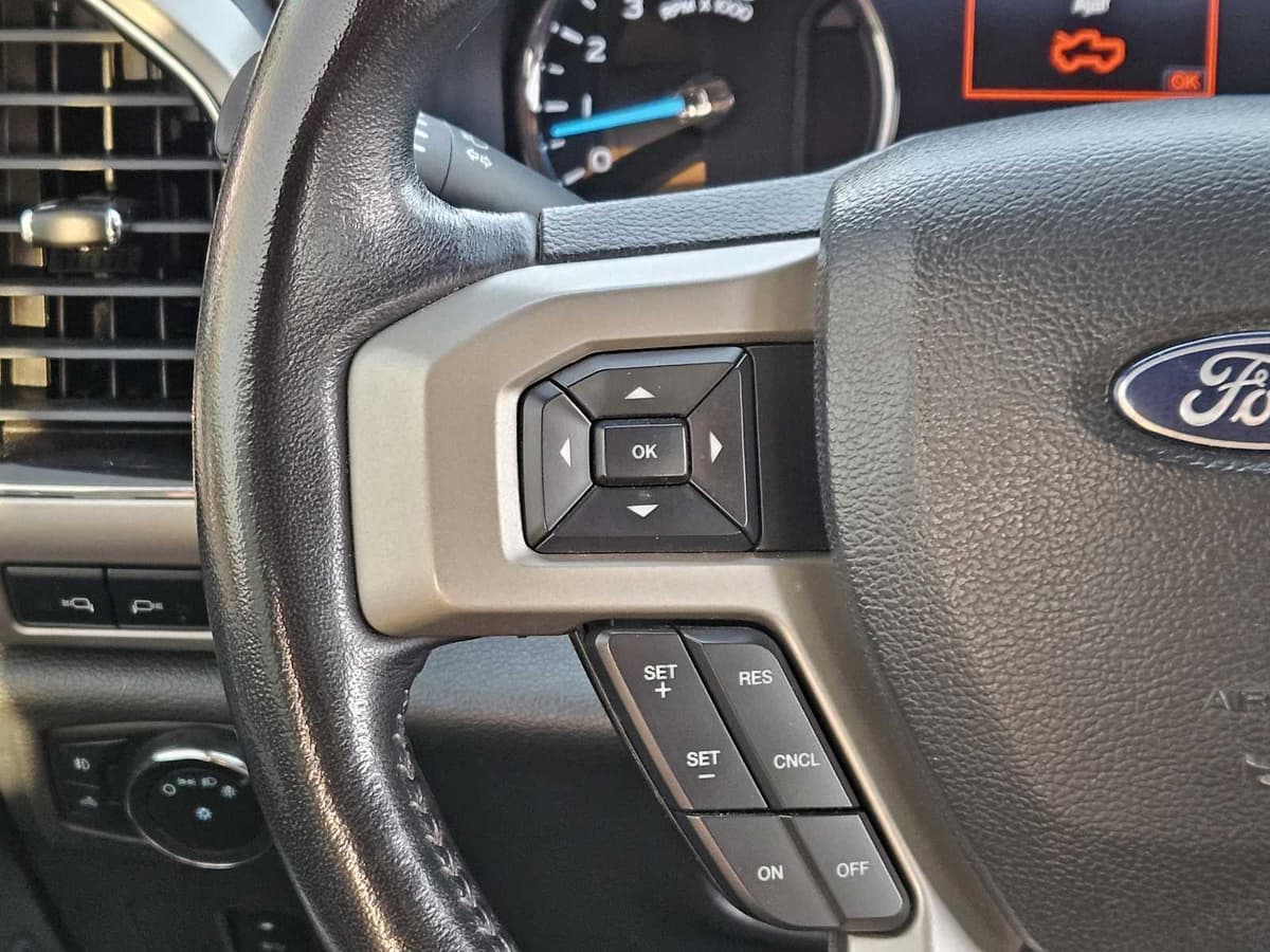 2022 Ford Super Duty F-250 SRW - Image 26