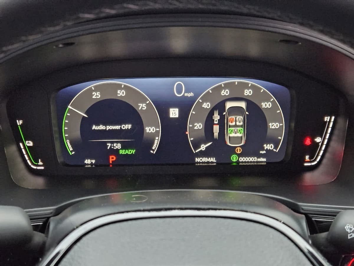 2026 Honda Civic Hybrid - Image 14