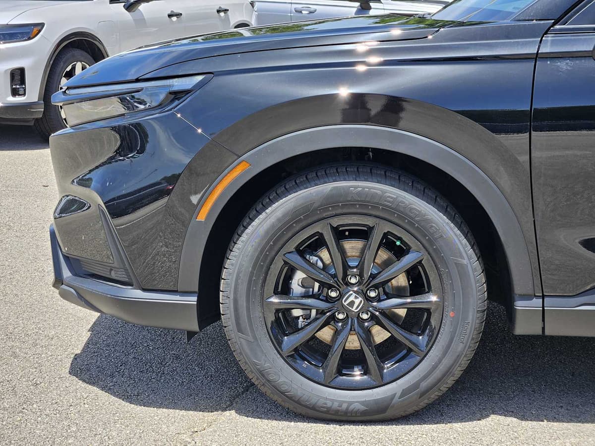 2026 Honda CR-V Hybrid - Image 8