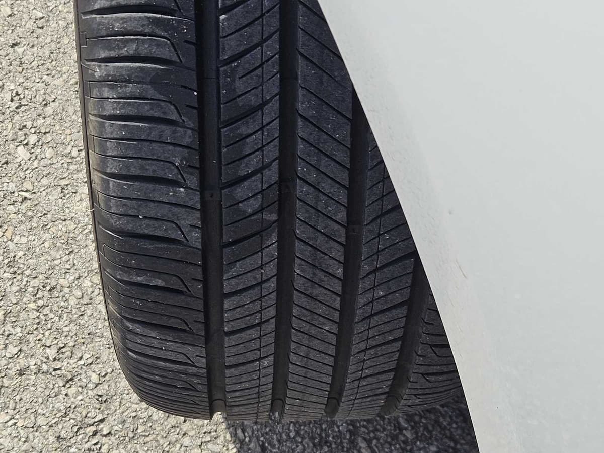 2023 Honda Accord - Image 10