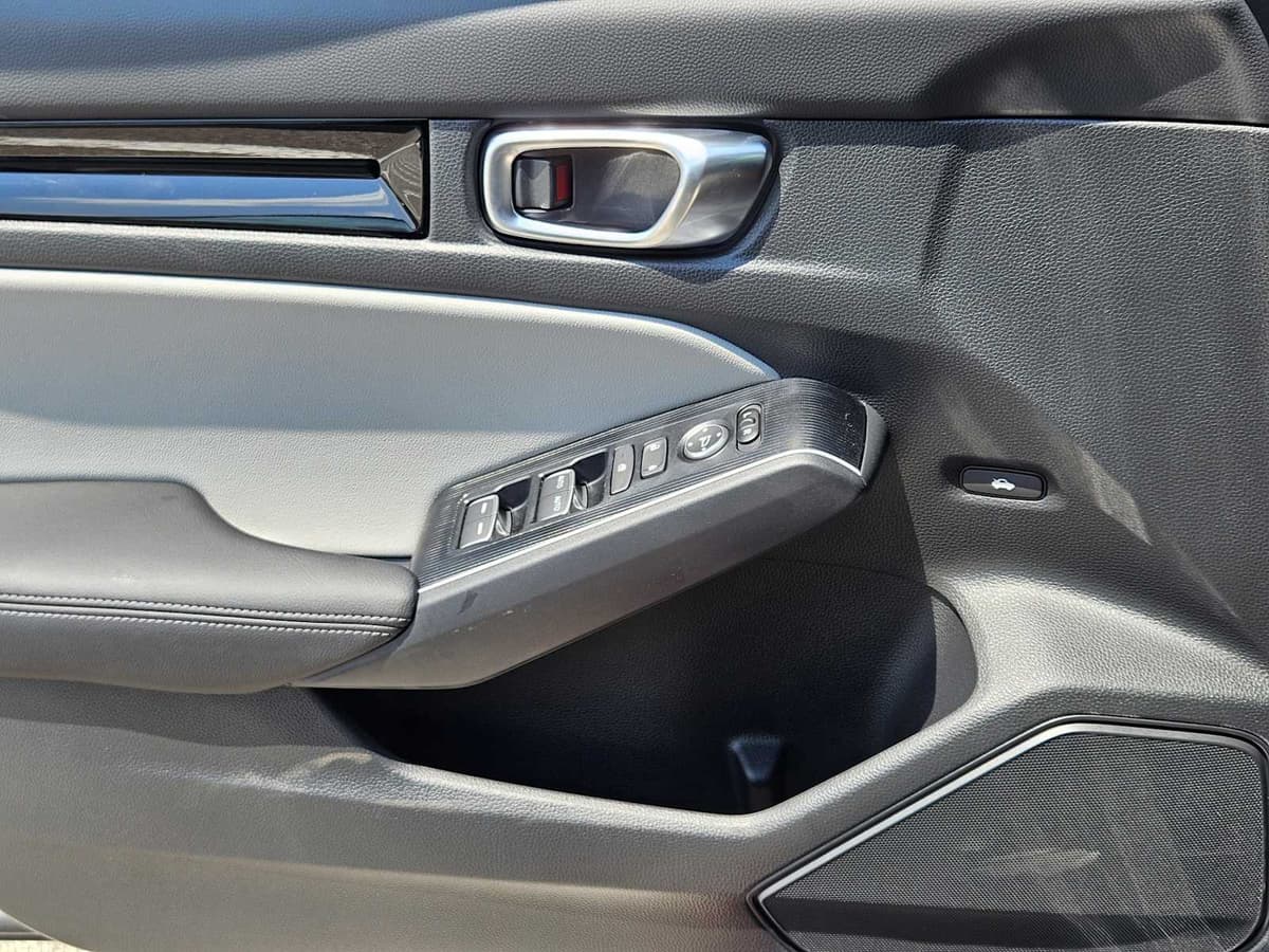 2026 Honda Civic Hybrid - Image 21