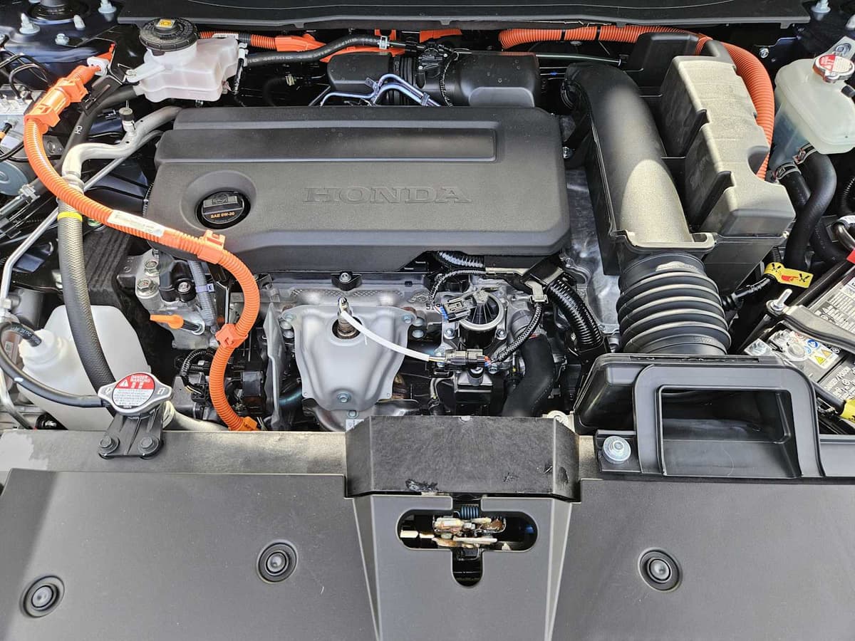 2026 Honda CR-V Hybrid - Image 10