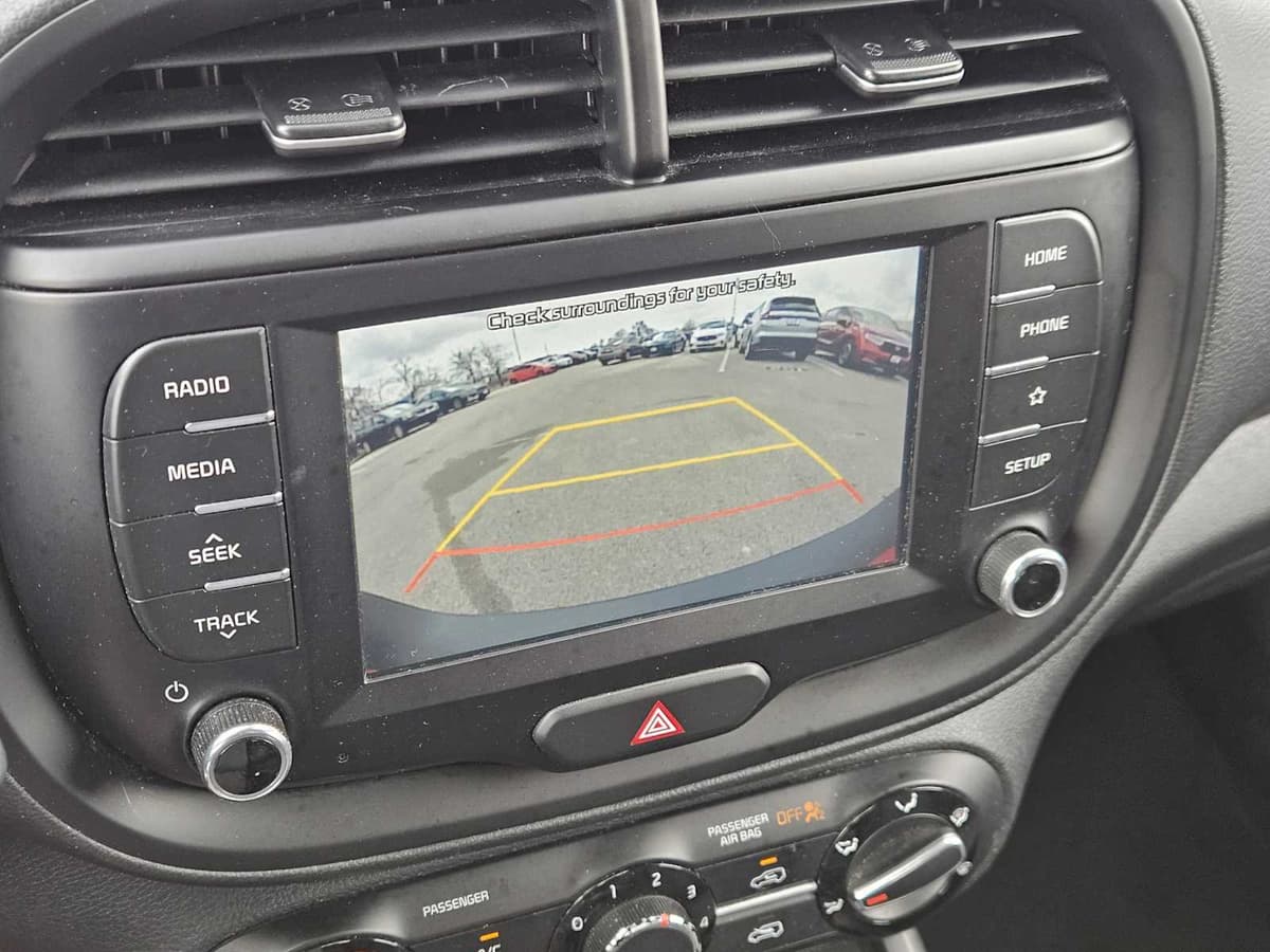 2021 Kia Soul - Image 18