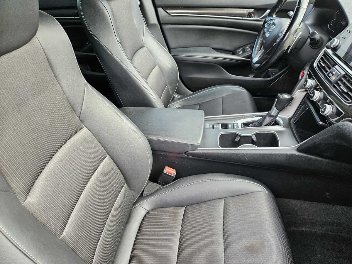 2021 Honda Accord Sedan - Image 14