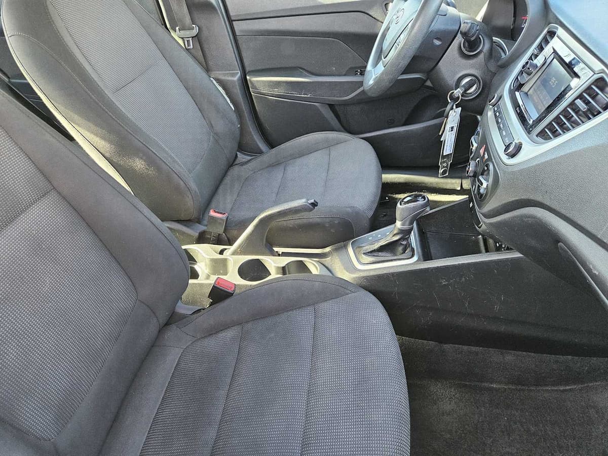 2021 Hyundai Accent - Image 12