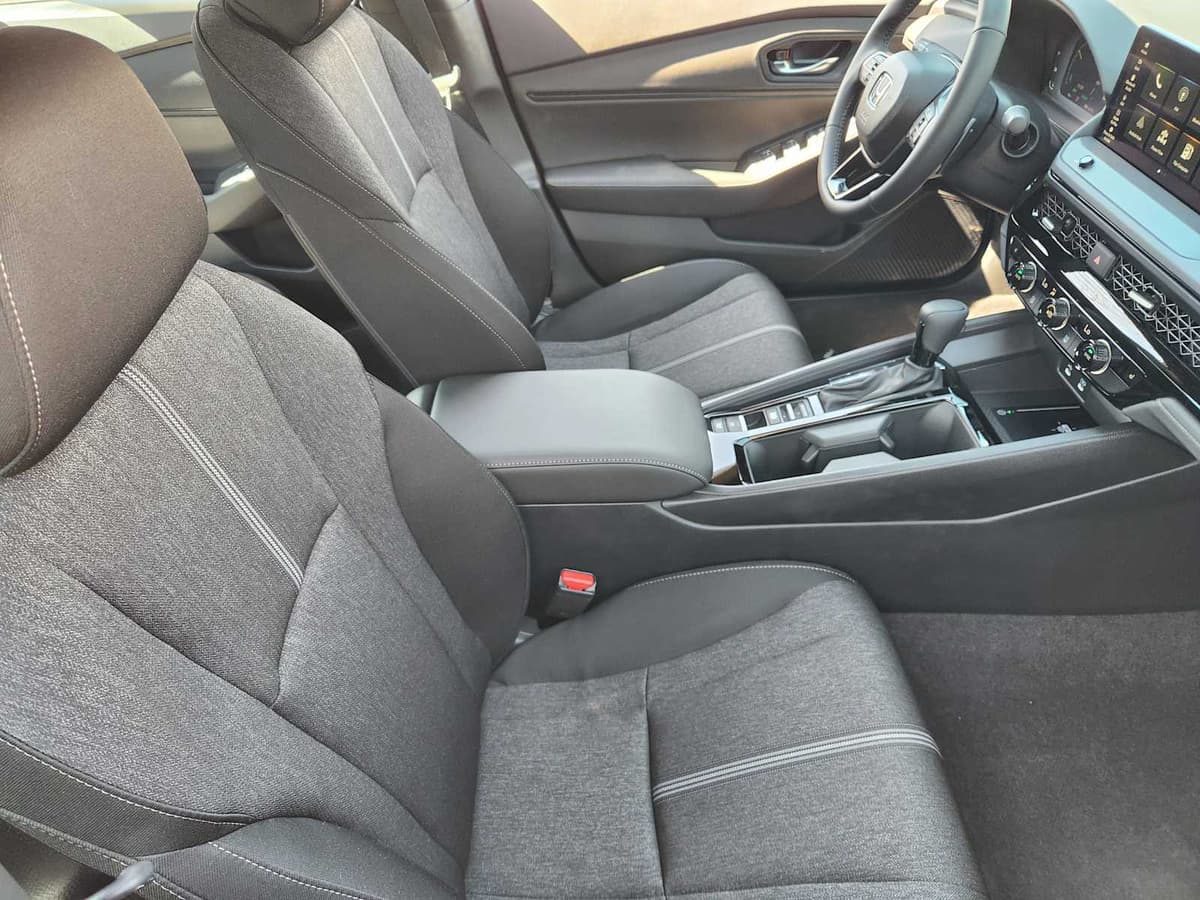 2026 Honda Accord Hybrid - Image 13