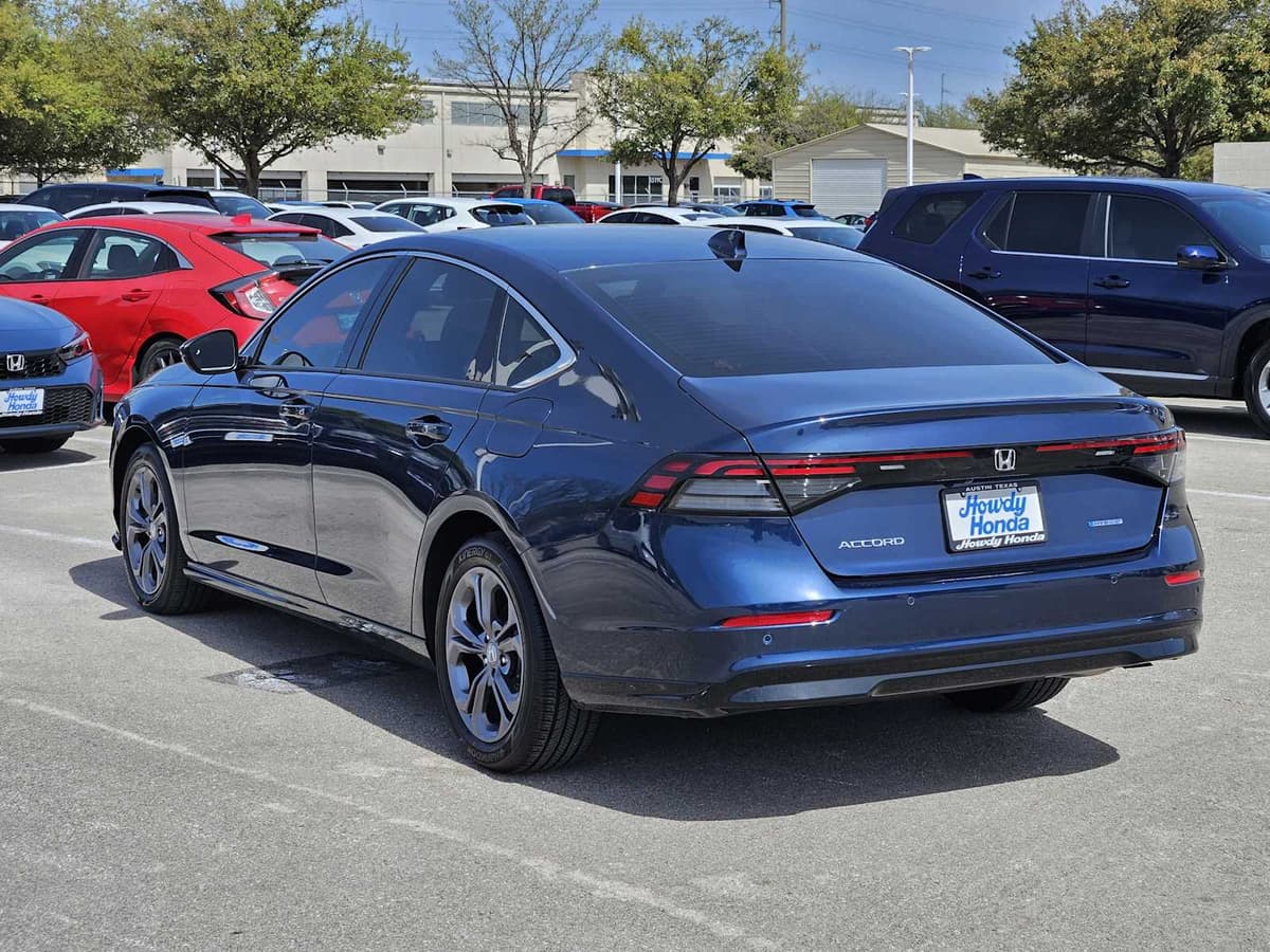 2025 Honda Accord - Image 5