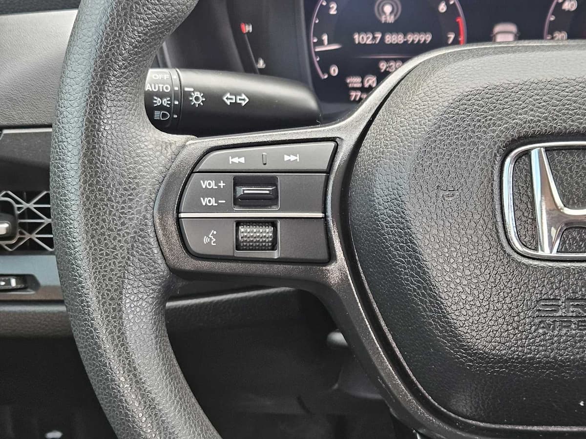 2024 Honda Accord - Image 25