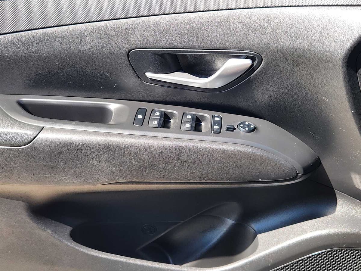 2023 Hyundai Santa Cruz - Image 21