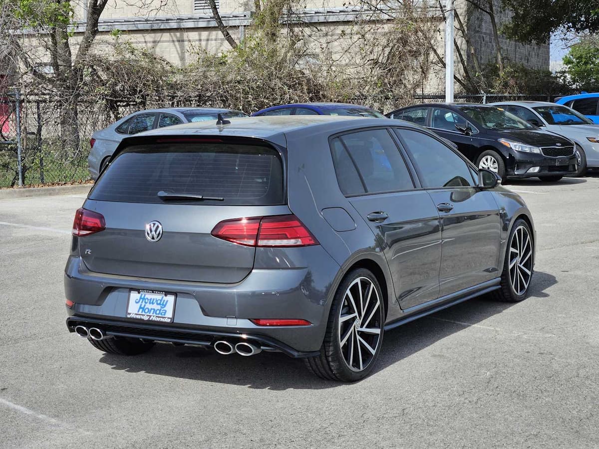 2019 Volkswagen Golf R - Image 6