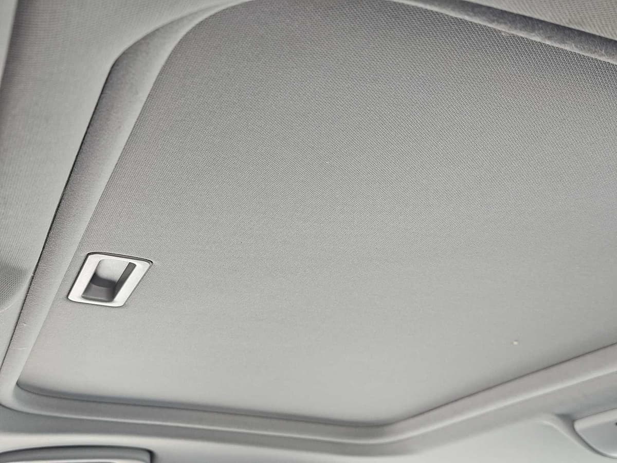 2009 BMW 335i xDrive - Image 23