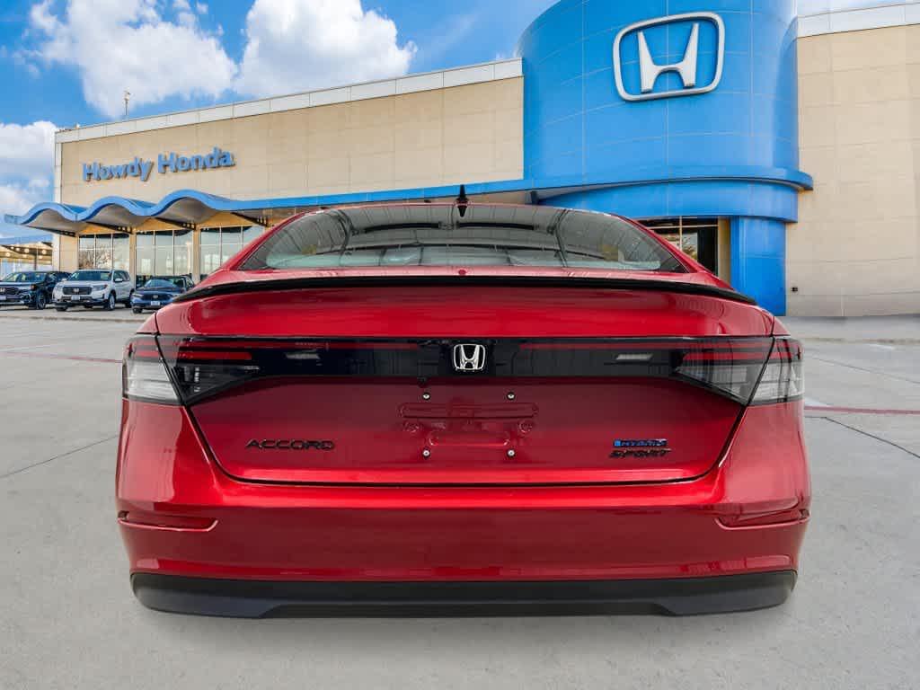 2026 Honda Accord Hybrid - Image 4