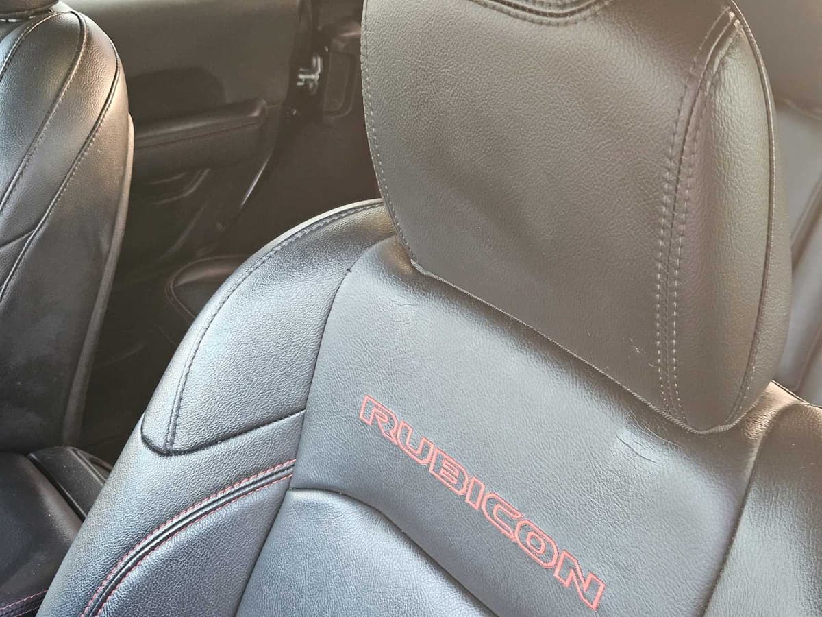 2019 Jeep Wrangler Unlimited - Image 15