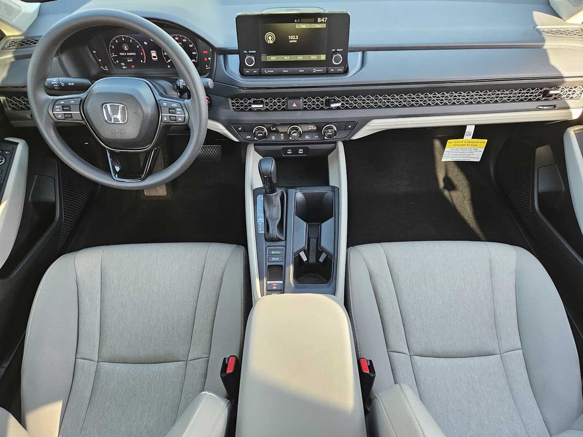 2025 Honda Accord - Image 24