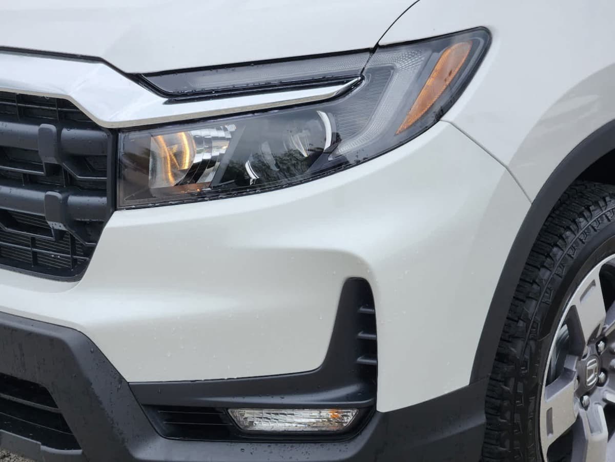 2026 Honda Ridgeline - Image 8