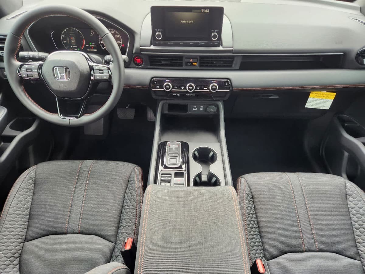 2025 Honda Pilot - Image 20