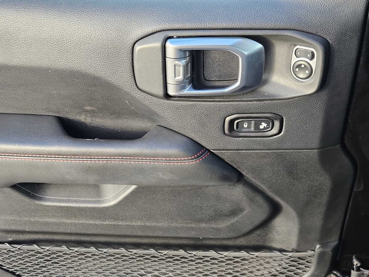 2019 Jeep Wrangler Unlimited - Image 22