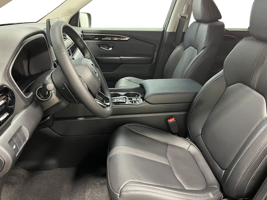 2026 Honda Pilot - Image 14